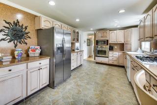 Charming Painter Home w/ Chesapeake Bay Views - 5