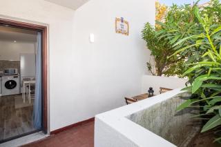 #027 Belavista Studio Pool & Central - 3