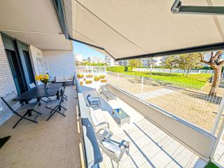 LITORAL COSTA DORADA - GOLETA Only families - 2
