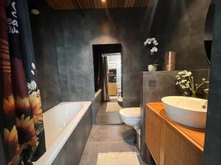 Bohemien City Center Art Loft - 8