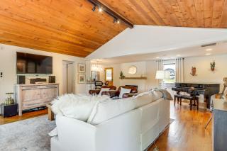 Grand Lake Group Getaway w/ Dock & Spacious Deck - 4
