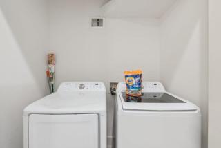 Chic Modern Loft Prime Location No 302 - 1