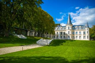 Le Château d Hardricourt - 3