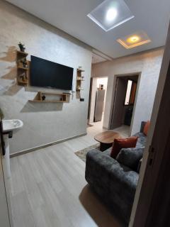 شقة مفروشة للكراء اكادير للعائلات فقط - 0