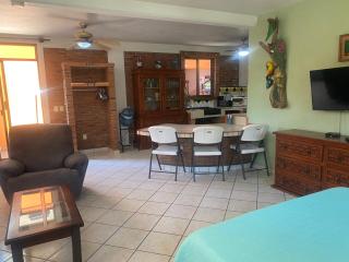 Brisa Suave Studio Suite - 4
