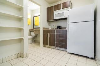 Everstay Living Extended Stay - 8