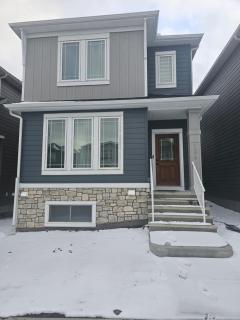 Cozy 2BR Basement Suite in Vermilion Hill SW Calgary - 8