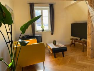 Charmanter Altbau I Parkplatz I zentral - 5