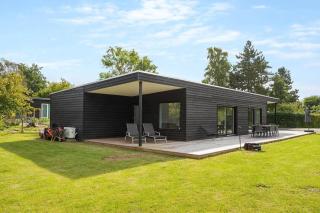 8172 Præstø - Syrenvej 12 - 0