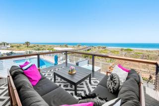 Seaside Rose Luxury Direct Ocean Front, Heated Pool, Hot Tub, Downtown, Game Room, Sleeps 28, Pets - St. Augustine - 9