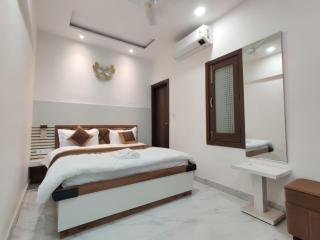 Kay Emm Residency - 2