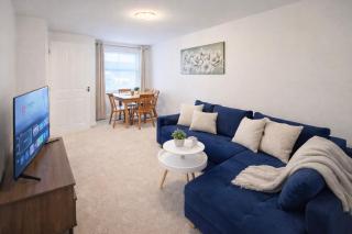 Modern 2BR House Sleeps 6 Free Parking Pet Friendly - 9