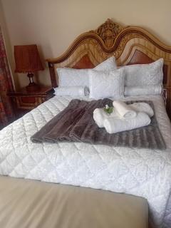 Executive B & B - 2