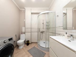 Apartments on Tole by 82 - 1