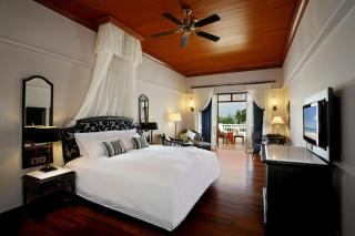 Centara Grand Beach Resort Hua Hin - 2