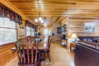 Bearry Blissful Cabin - 2