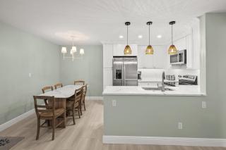 #1121 Sanibel Moorings Gulf Front - 8