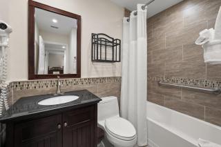 #442 Sanibel Moorings Courtyard View - 4