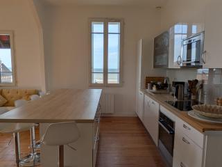 Superbe appartement Villa Carmen, magnifique vue mer, accès direct plage, proche Deauville - 5