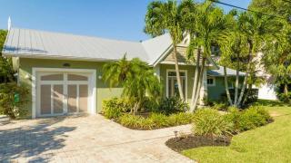 Casa na Anna Maria Beach a Passos da Praia - 2