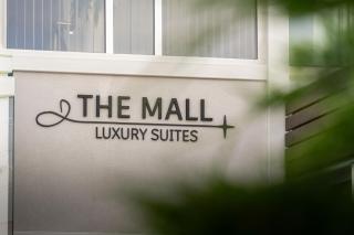 The Mall Luxury Suites - 0