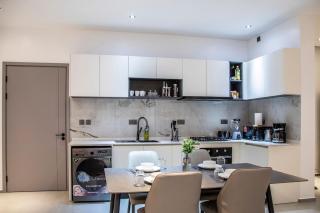 Omica 1-One Bedroom furnished Apt in Kimihurura - 1