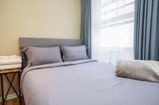 Comfy 2 bedroom apartment on Central Park West - 3