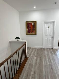 Modern Beautiful Room Near New York - 3