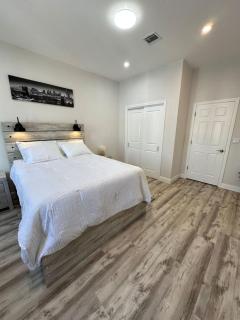 Luxury Room Near New York - 9
