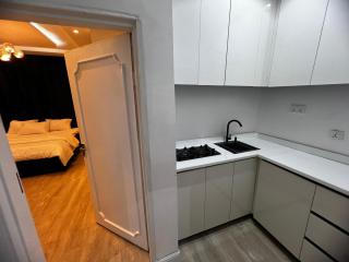 Utako Multi Studio Apartments - 9