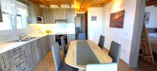 Theo Two-Bedroom Apartment with Loft - 7