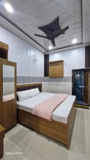 Shree kalicharan bhavan - 1