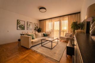 Stylish Apartment for 6 in I Quiet Area I Beautiful View I Fully Equipped Kitchen - Thermomix & Coffee Machine - 5