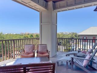 Spacious Redfish Village Condo with Private Beach Access - Shared Pool Hot Tub - 3