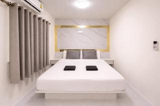 Pruksa House 3-Bedroom near Bangkok Airport with Free WiFi - 0