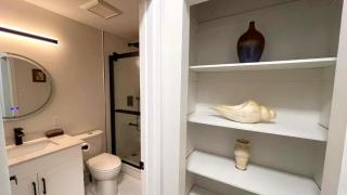 Queen Boutique Rooms - 1