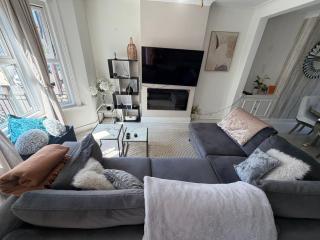 2 Bed Modern Luxury House - 7