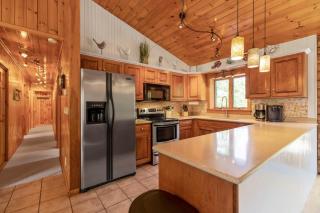 Shimmering River Retreat - 7