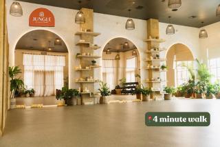 Pet-Friendly 1BR Bishop Arts World Cup Getaway - 6