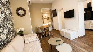 A CASA CORBAIA Appartement 40 m2, jardin privé, parking, proche centre ville et mer Apartment 40 m2, private garden parking near town center and sea port and airport - 2