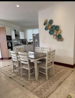 Fully furnished 2 bedroom at the Colosseum Residence, Parklands - 7