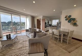 Fully furnished 2 bedroom at the Colosseum Residence, Parklands - 6