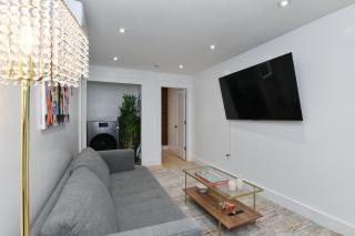 The Pearl-3BR 2 Bath Boutique Apartment NYC - 8