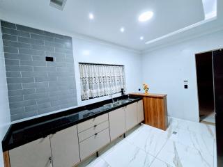 Casa Encantadora com opcao de piscina aquecida, lazer completo e do lado da praia - 4
