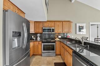 Main Channel Views! Luxe Tan-Tar-A Estates Home - 2