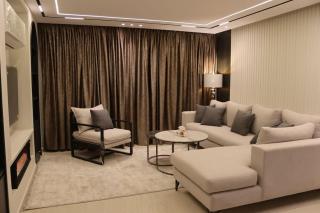 Palm Palm City Compound - 0
