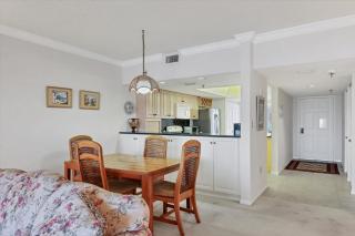 Buttonwood Cove 204B by FVC - 2