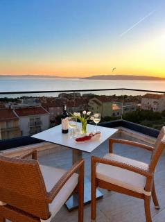 Luxury Aparthotel - 4