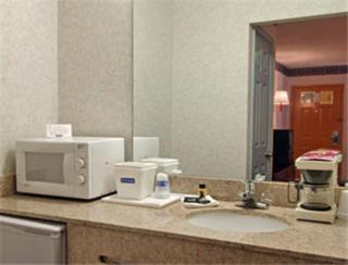 Travelodge by Wyndham Forest Park Atlanta South - 5