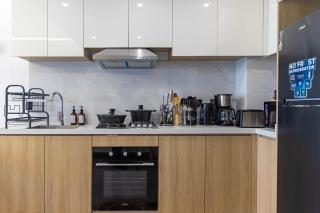 Riara One Residency, afrochic cosy 1 bdr, 1 min walk to Junction Mall, Heated pool, Gym, Play area - 8